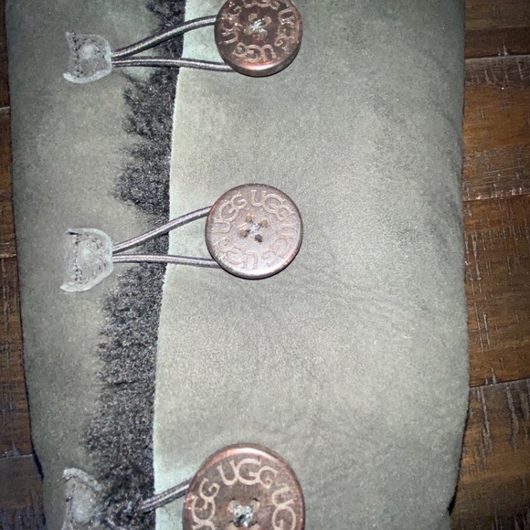 UGG Bailey Button triplet tall boot - Picture 4 of 6